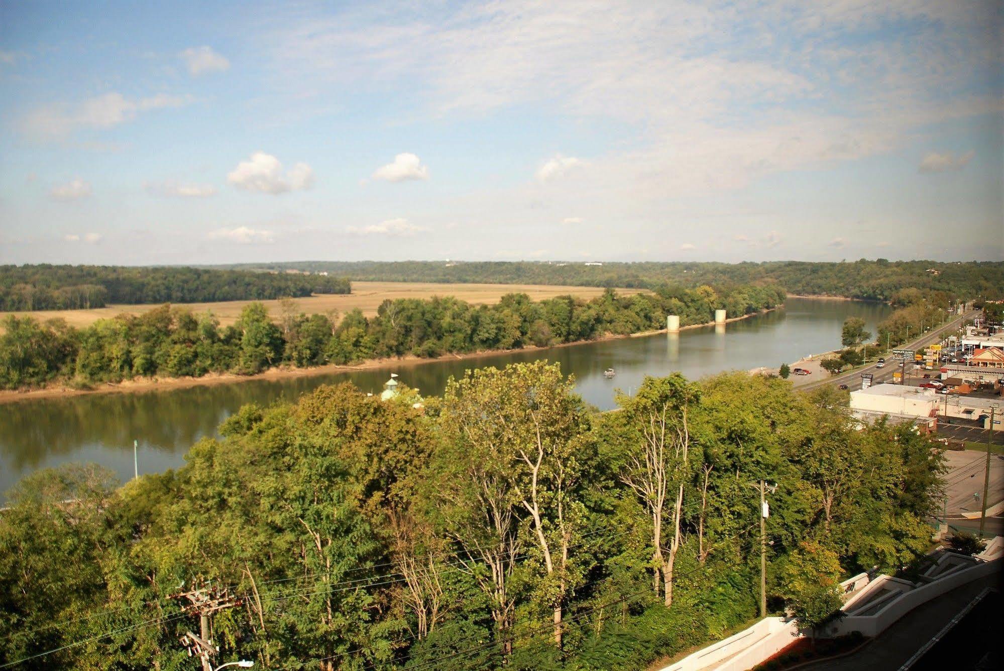 Doubletree By Hilton Clarksville Riverview Kültér fotó
